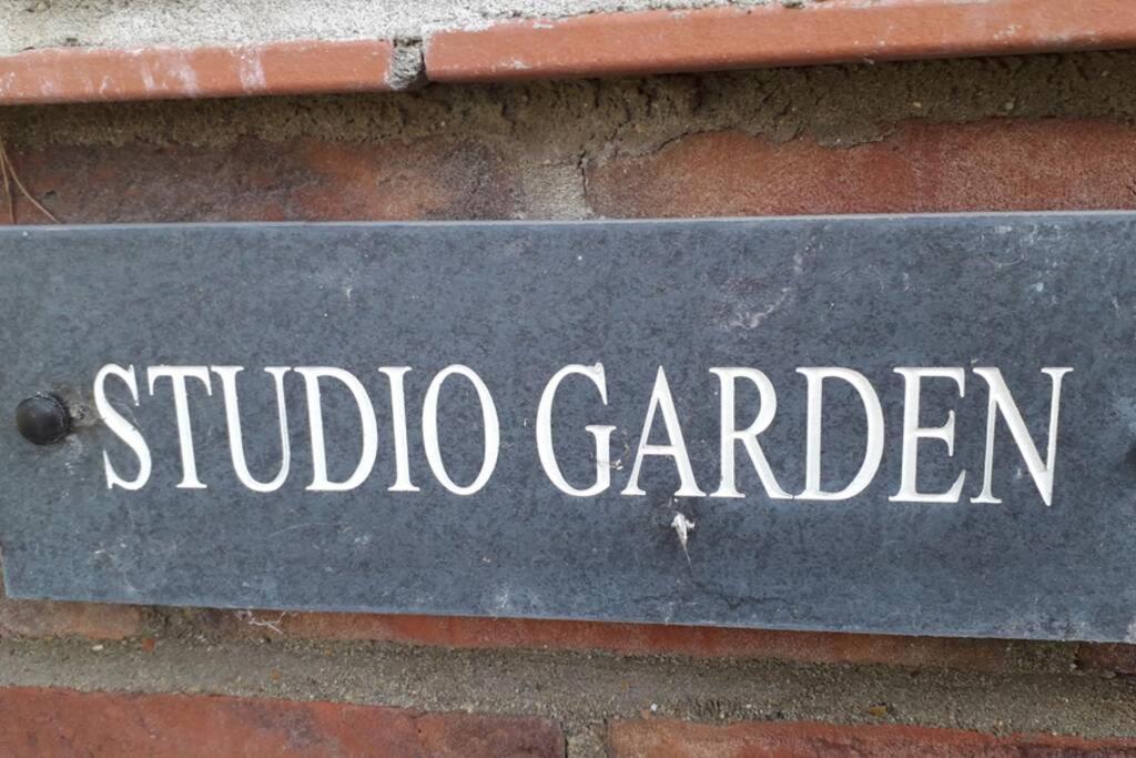 The Studio Roughton Roughton  Dış mekan fotoğraf